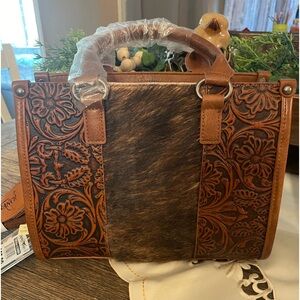 NEW Trinity Ranch cowhide Tote/Crossbody